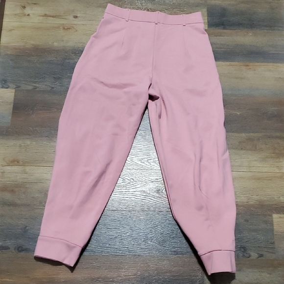 HALARA Pink High-Waisted Cropped Pants - Picture 9 of 9